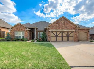 612 NW 193rd St, Edmond, OK 73012