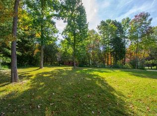 3913 E Breckenmore Dr, Bloomington, IN 47401