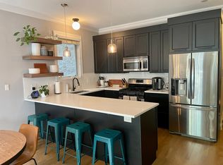 2021 N Mozart St #2, Chicago, IL 60647