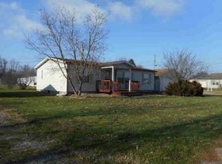 25 Stevy Ln, Frazeysburg, OH 43822