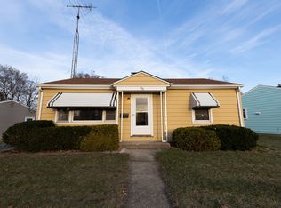 756 Golf Rd, Waukegan, IL 60087