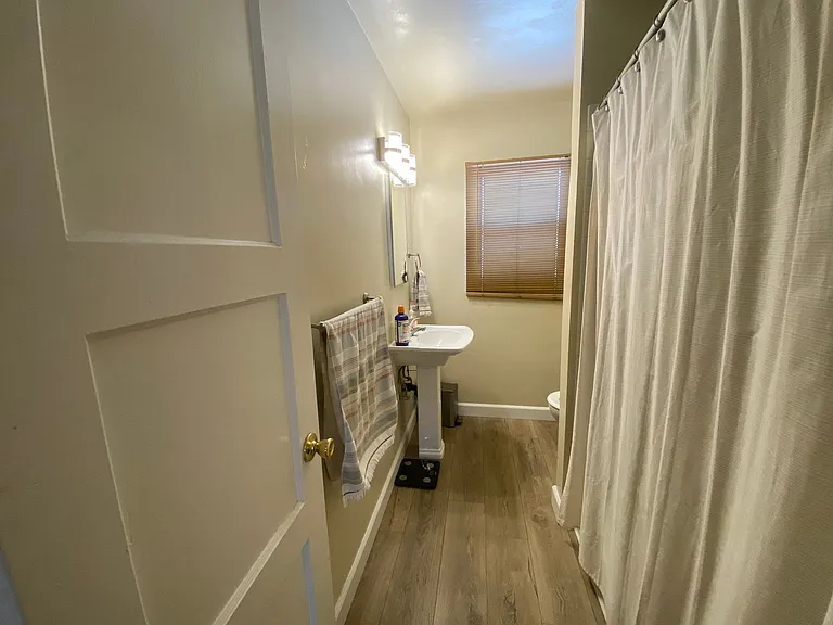 4869 Pine St #71 — Photo 10