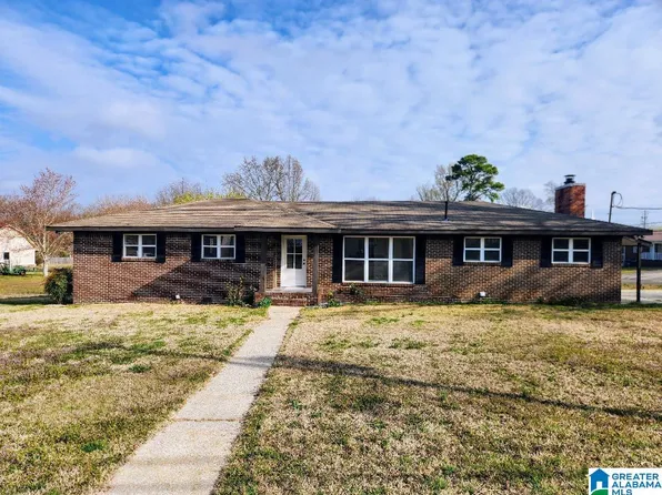 920 5th St, Pleasant Grove, AL 35127