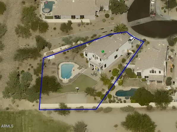 8035 E MICHELLE Drive, Scottsdale, AZ 85255