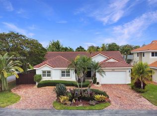 15327 SW 55th Ter, Miami, FL 33185