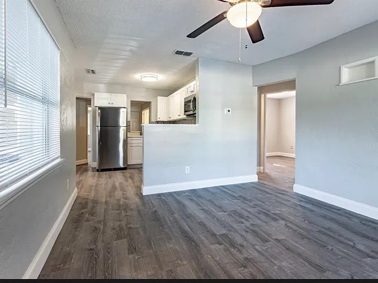 Living Area with ceiling fan