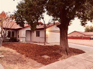 4649 W University Ave, Fresno, CA 93722