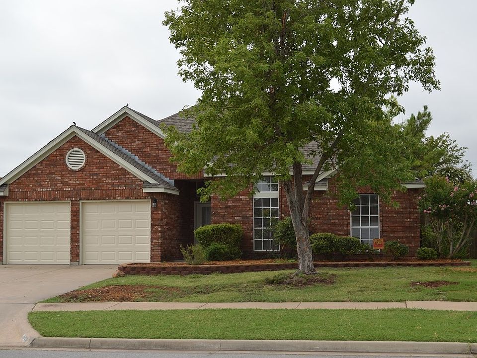 1st image of 6828 NW Crestwood Dr