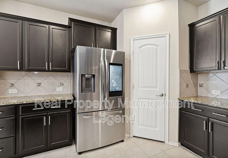 812 Gray Fox Dr — Photo 11