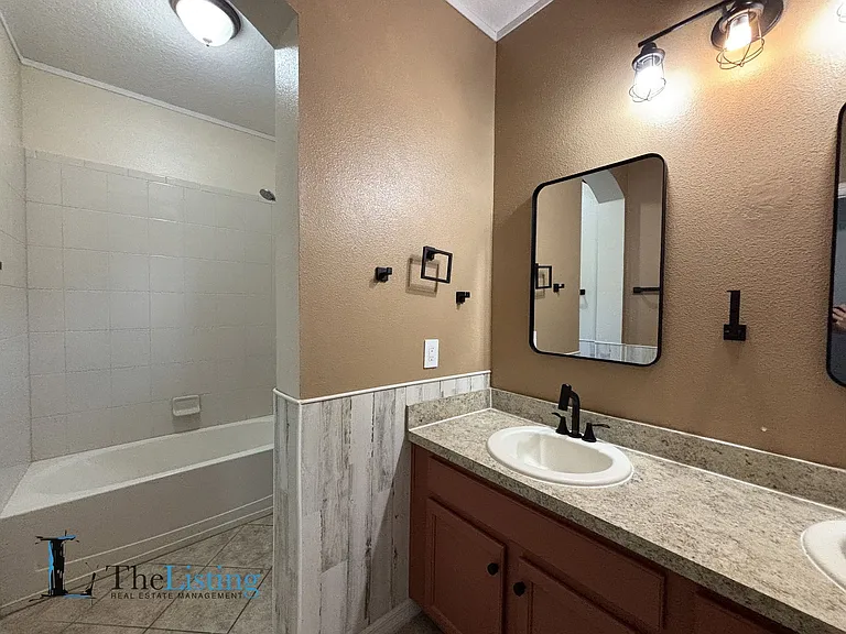 3795 Marietta Way — Photo 16
