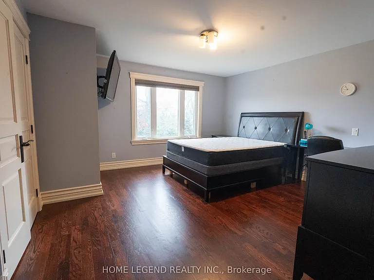 183 McClure Dr — Photo 14