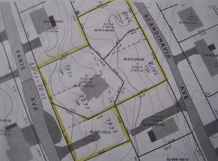 16 Paris Ave, Worcester, MA 01603