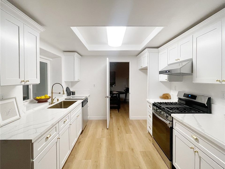 1st image of 5568 N Mountain Dr