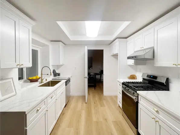 5568 N Mountain Dr, San Bernardino, CA 92407