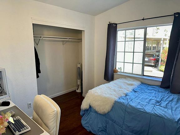 3rd image of 780 Spindrift Place