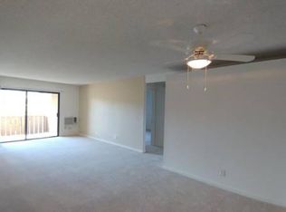 3800 Parkview Ln #37C, Irvine, CA 92612