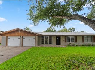 1015 Fairway Dr, Edinburg, TX 78539
