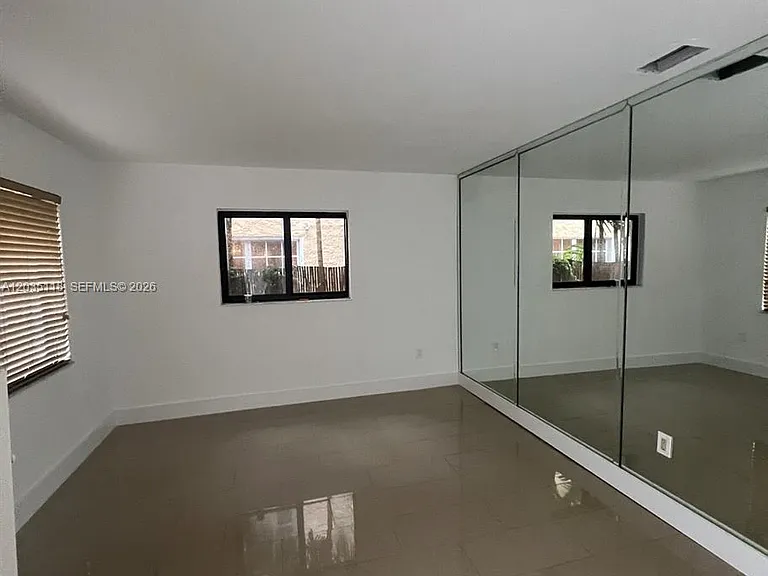 323 Menores Ave — Photo 5