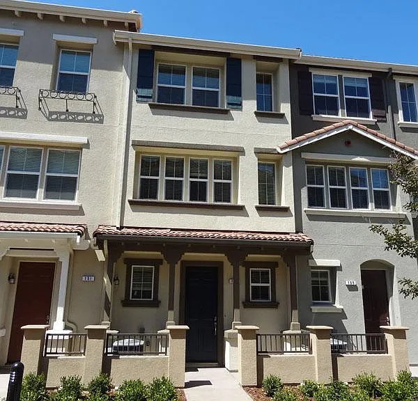 153 Burbank St — Photo 1