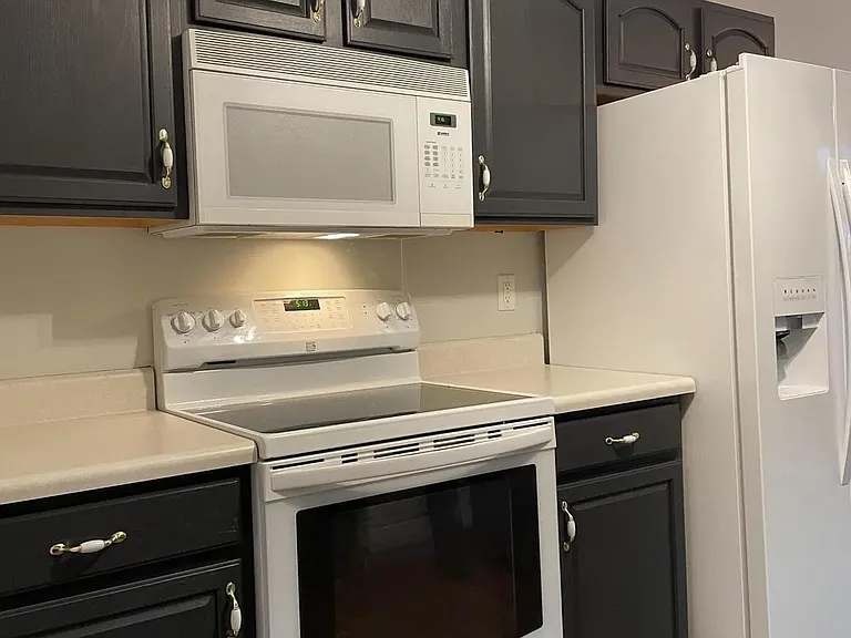 6449 Veronica Dr — Photo 5