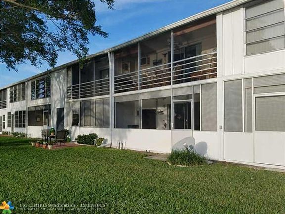 2nd image of 91 Oakridge Cir #H