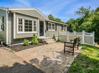 45 Westmorland Dr, Worcester, MA 01602