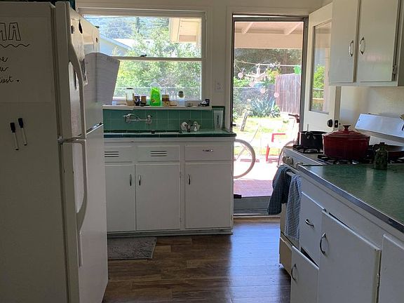 5th image of 367 Cerro Romauldo Ave