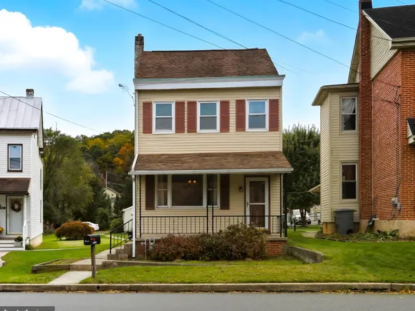 3024 Oley Turnpike Rd, Reading, PA 19606