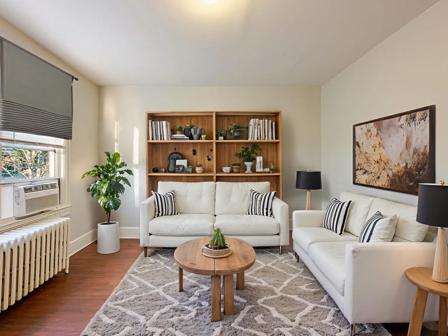 1 bed, 600 sqft, $1,600 — Photo 2