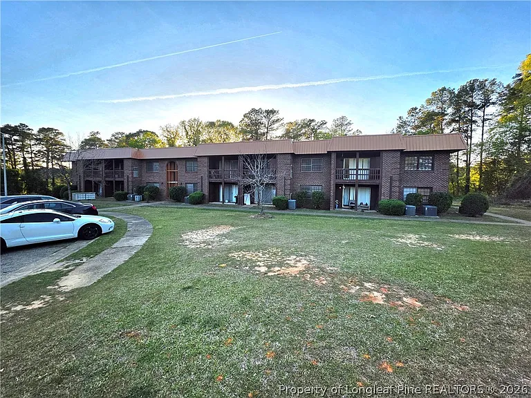 629 Gables Ct — Photo 5