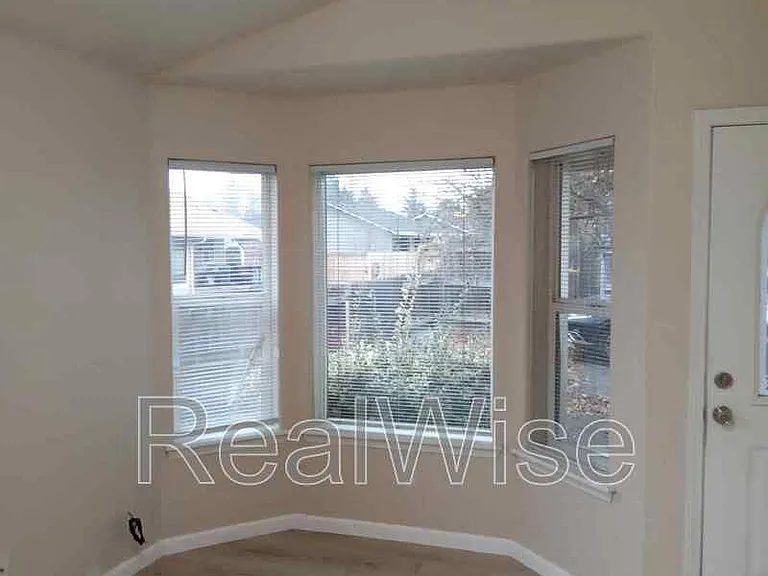 3172 Forest Hills Dr #A — Photo 5