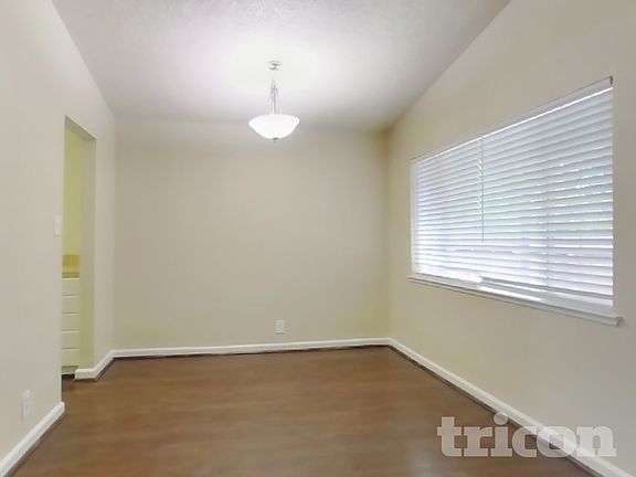 4th image of 4269 Georgia St