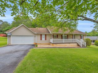 211 Jana Dr, Walhalla, SC 29691