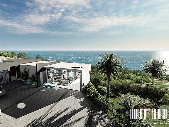 3rd image of 4710 Avenida Del Mar
