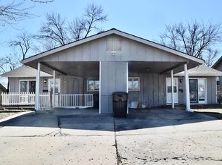 3209 SW 29th Ter, Topeka, KS 66614