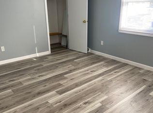 866 Carew St, Springfield, MA 01104