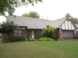 2626 W Quincy Cres S, Broken Arrow, OK 74012