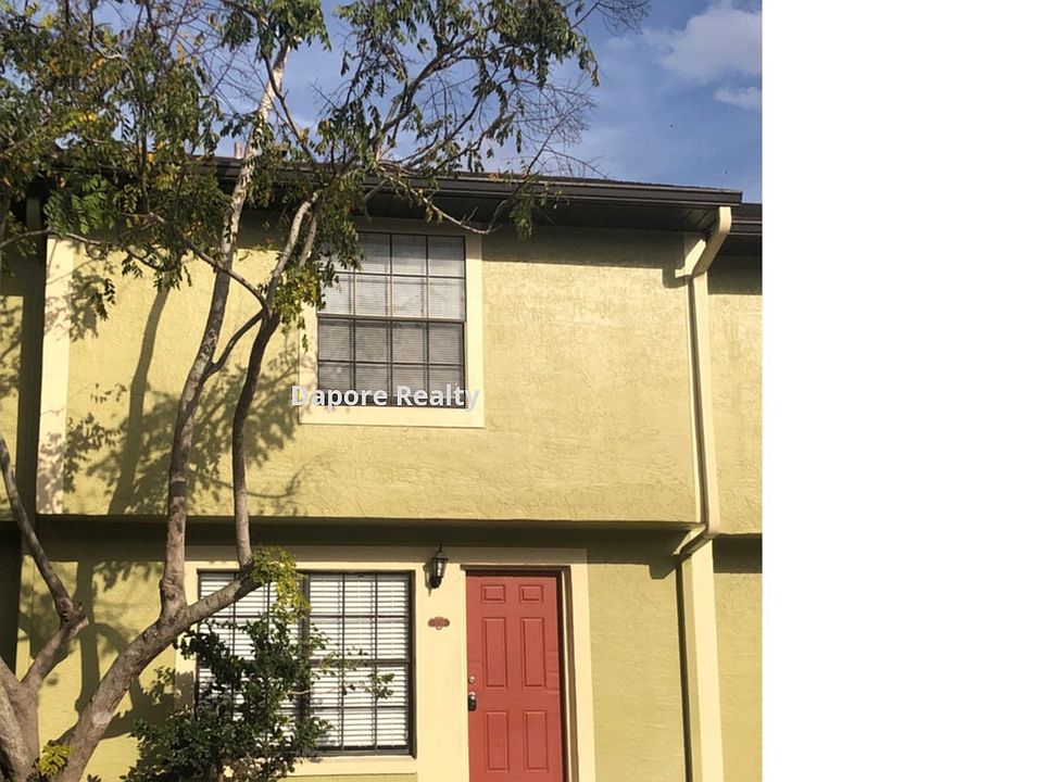 1st image of 3259 Oak Lake Pl