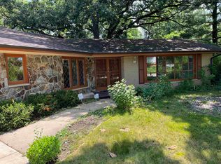 2527 Driftwood Ln, Rockford, IL 61107