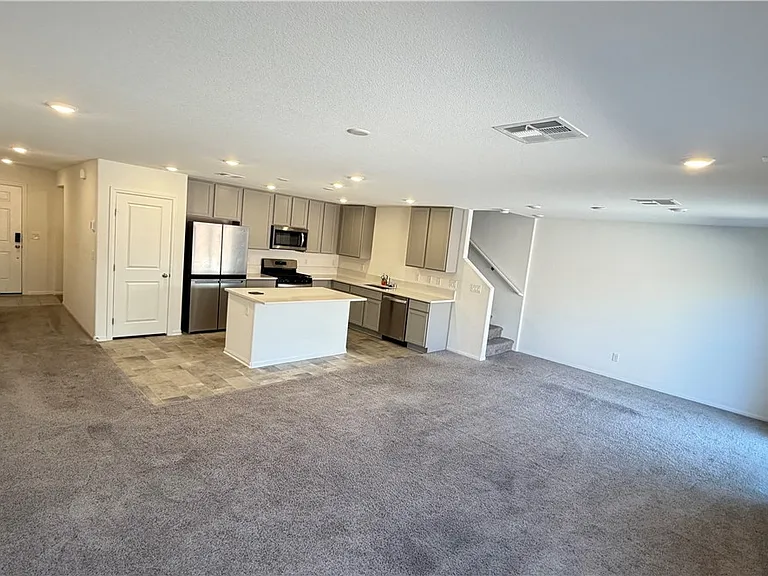 9527 Victory Wings St — Photo 8