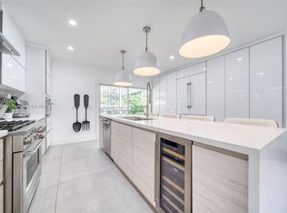 2320 SW 19th Ter, Miami, FL 33145