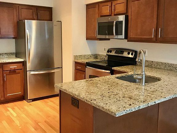 3rd image of 7833 Coddle Harbor Ln