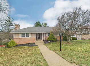 11 Clinton Dr, Wheeling, WV 26003