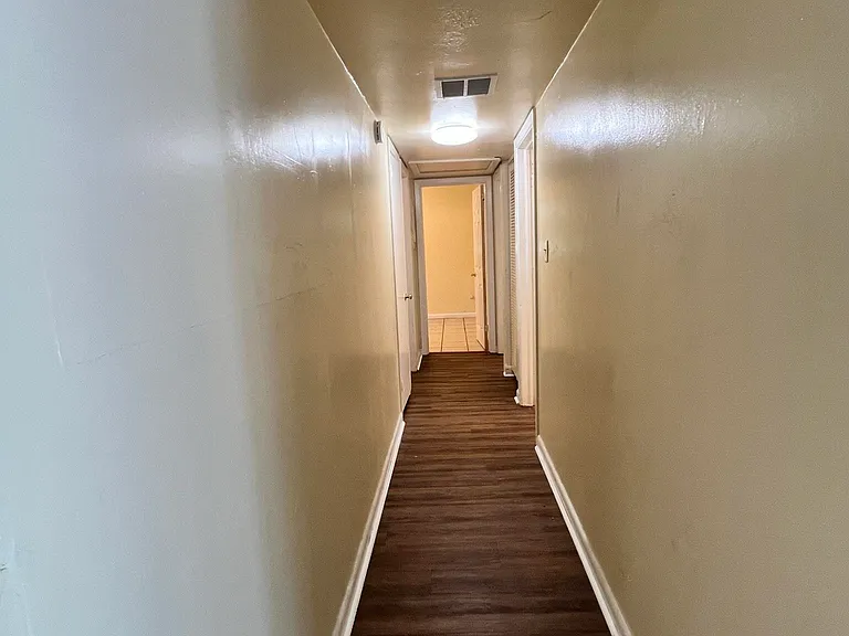 2908 Garfield St — Photo 6