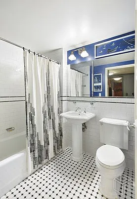 Rented by Halstead Real Estate | media 33