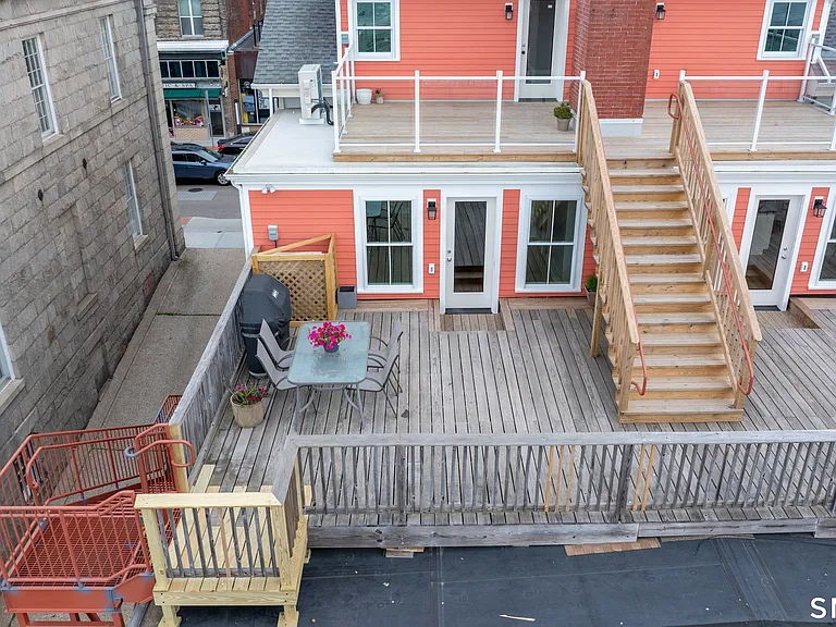 138 Bank St #2A — Photo 3