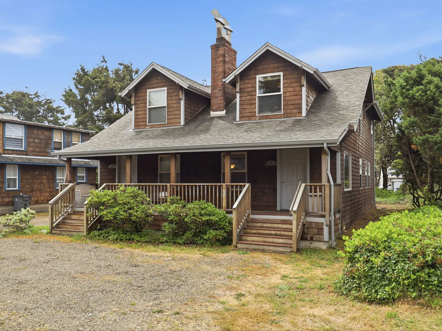 3 bed, 1300 sqft, $3,000 — Photo 1