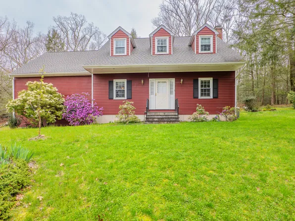 14 Puritan Valley Road, Brookfield, CT 06804
