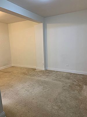 3rd image of 141-05 Pershing Cres #4419