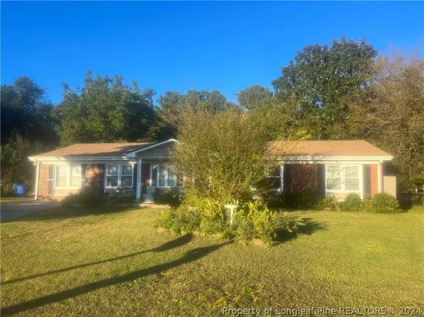 6500 Delliert Ct, Fayetteville, NC 28303